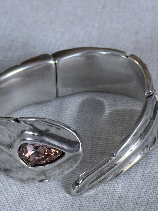 Uno De 50 Silver Hinged Cuff Statement Bracelet Bangle - Picture 1 of 5